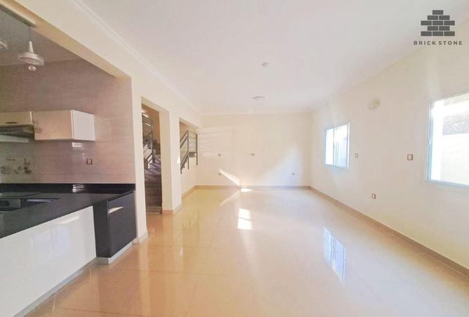 954648 - Property Image 2