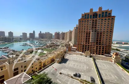 Apartment - 1 Bedroom - 2 Bathrooms for rent in Tower 18 - Porto Arabia - The Pearl Island - Doha