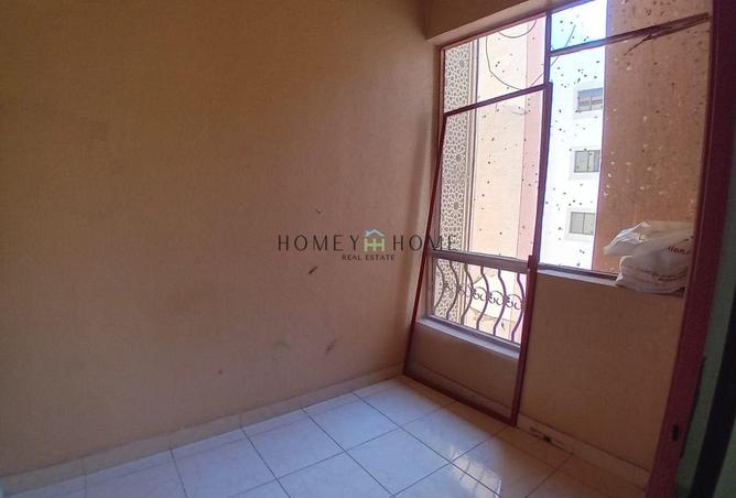 930680 - Property Image 2