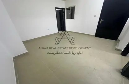 Apartment - 1 Bedroom - 1 Bathroom for rent in Umm Al Seneem Street - Ain Khaled - Doha