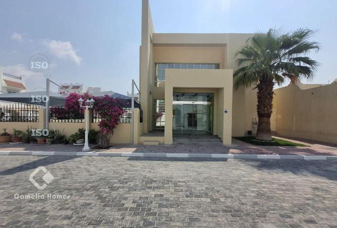 962544 - Property Image 3