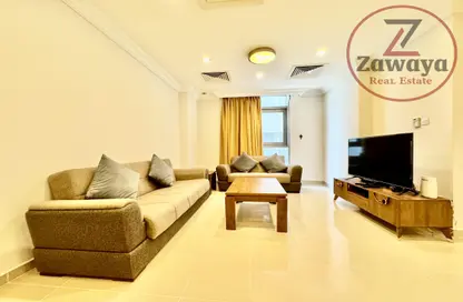 Apartment - 2 Bedrooms - 2 Bathrooms for rent in Corniche Road - Corniche Road - Doha