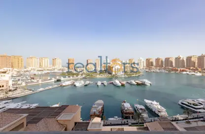 Apartment - 2 Bedrooms - 3 Bathrooms for rent in East Porto Drive - Porto Arabia - The Pearl Island - Doha