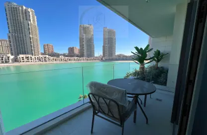 Apartment - 1 Bedroom - 2 Bathrooms for rent in Gewan Island - The Pearl Island - Doha