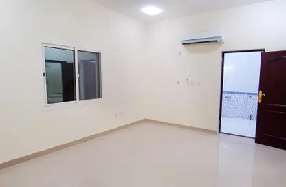 Apartment - 2 Bedrooms - 2 Bathrooms for rent in CAP 36 - Ain Khaled - Doha