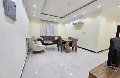 Apartment - 2 Bedrooms - 2 Bathrooms for rent in Al Mansoura - Al Mansoura - Doha