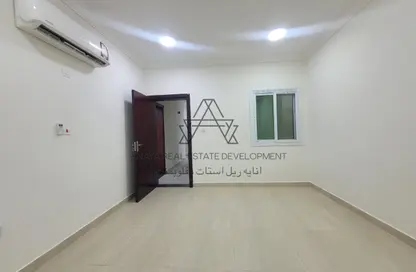 Apartment - 2 Bedrooms - 2 Bathrooms for rent in Bin Omran - Fereej Bin Omran - Doha