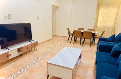 Apartment - 2 Bedrooms - 2 Bathrooms for rent in Bin Omran - Fereej Bin Omran - Doha