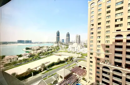 Apartment - 1 Bedroom - 2 Bathrooms for rent in West Porto Drive - Porto Arabia - The Pearl Island - Doha