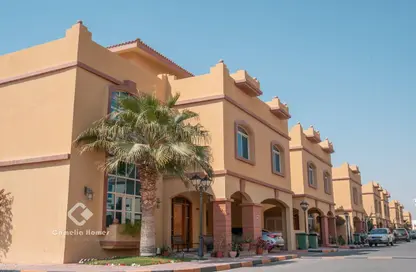 Villa - 4 Bedrooms - 5 Bathrooms for rent in Bu Hamour Street - Abu Hamour - Doha