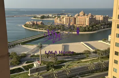 Apartment - 1 Bedroom - 2 Bathrooms for rent in West Porto Drive - Porto Arabia - The Pearl Island - Doha