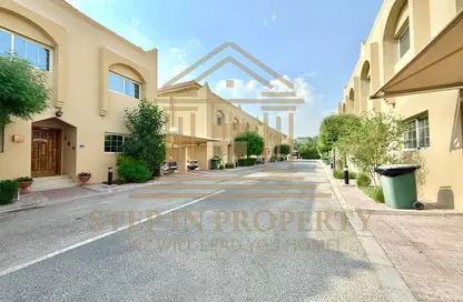 مجمع سكني - 4 غرف نوم - 4 حمامات للايجار في شارع الوعب - الوعب - الدوحة