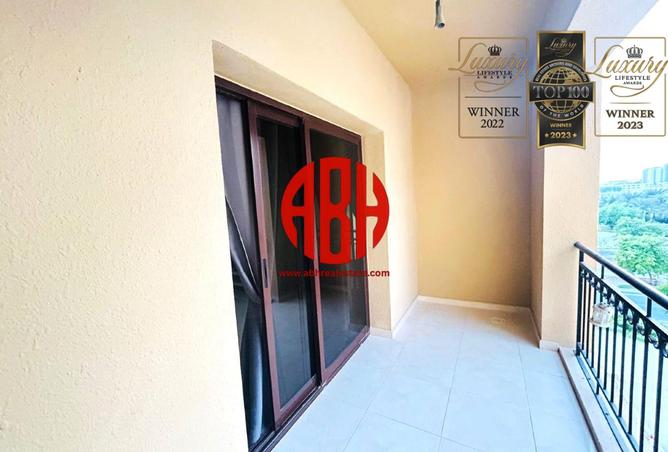 969461 - Property Image 2