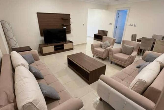 976137 - Property Image 2