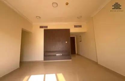 Apartment - 2 Bedrooms - 2 Bathrooms for rent in Al Sadd Road - Al Sadd - Doha