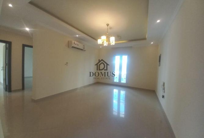 907901 - Property Image 2