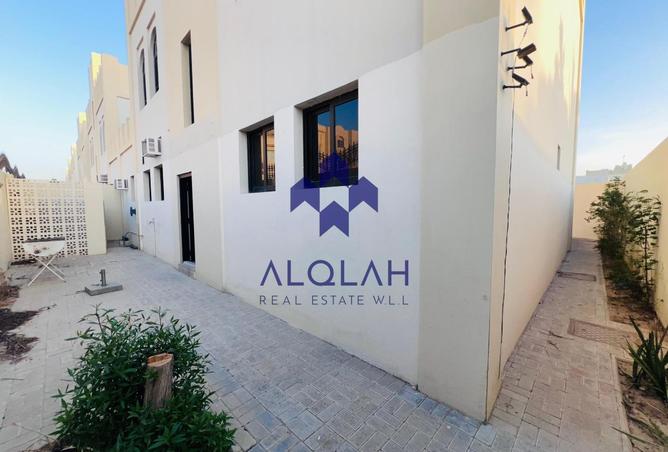 941789 - Property Image 3