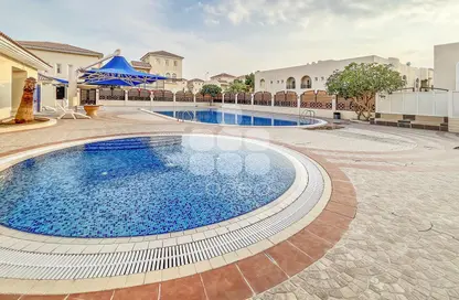 شقة - 3 غرف نوم - 3 حمامات للايجار في فيلات دار السلام - أبو هامور - الدوحة