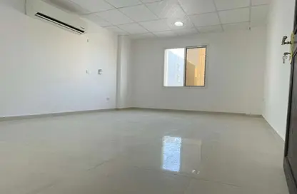 شقة - 2 غرف نوم - 2 حمامات للايجار في شارع نجمه - نجمة - الدوحة