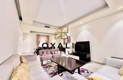 Apartment - 3 Bedrooms - 3 Bathrooms for rent in Al Sadd Road - Al Sadd - Doha