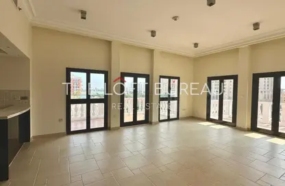 Apartment - 3 Bedrooms - 4 Bathrooms for rent in Teatro - Qanat Quartier - The Pearl Island - Doha Apartment - 3 Bedrooms - 4 Bathrooms for rent in Teatro - Qanat Quartier - The Pearl Island - Doha