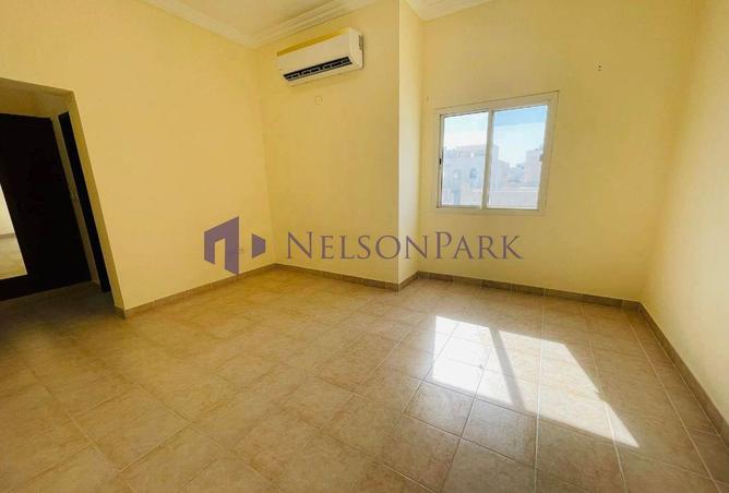 969107 - Property Image 3