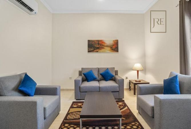 930975 - Property Image 2