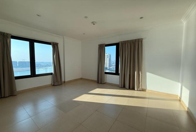 1005585 - Property Image 2