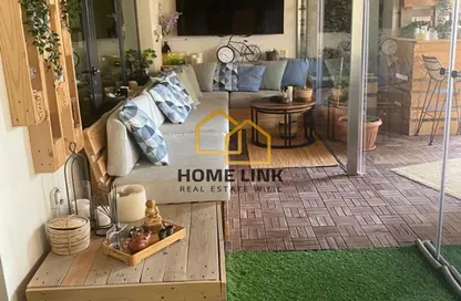 Apartment - 2 Bedrooms - 3 Bathrooms for sale in West Porto Drive - Porto Arabia - The Pearl Island - Doha