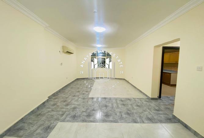 902090 - Property Main Image