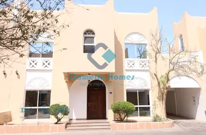 Villa - 4 Bedrooms - 4 Bathrooms for rent in Old Airport Road - Old Airport Road - Doha