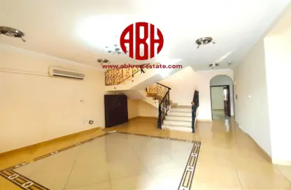 Reception / Lobby image for: Villa - 3 Bedrooms - 4 Bathrooms for rent in Al Luqta - Al Luqta - Doha, Image 1