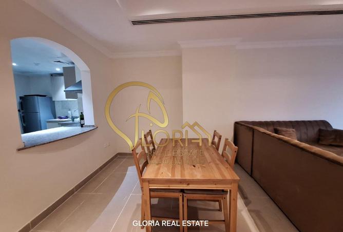 929739 - Property Image 3