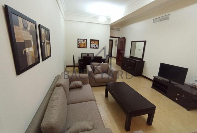 967443 - Property Main Image