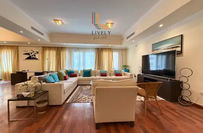 Apartment - 3 Bedrooms - 5 Bathrooms for rent in East Porto Drive - Porto Arabia - The Pearl Island - Doha