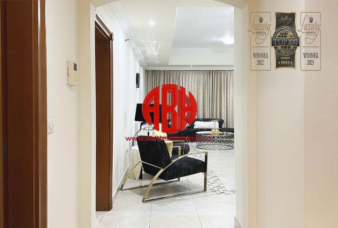 Apartment - 1 Bedroom - 2 Bathrooms for sale in Marina Gate - Porto Arabia - The Pearl Island - Doha