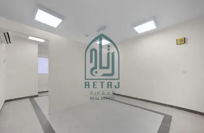 شقة - 2 غرف نوم - 2 حمامات للايجار في شارع الجزيره - فريج بن محمود الشمالي - فريج بن محمود - الدوحة