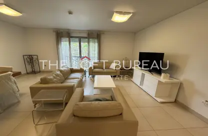 شقة - 2 غرف نوم - 2 حمامات للايجار في جنوب فوكس هيلس - فوكس هيلز - الوسيل