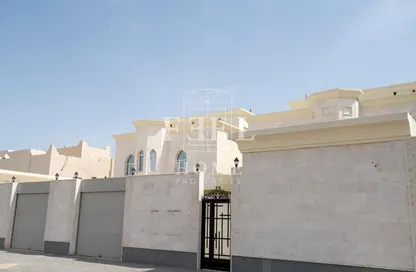 Outdoor Building image for: Villa - 7 Bedrooms for sale in Souk Al gharaffa - Al Gharrafa - Doha, Image 1