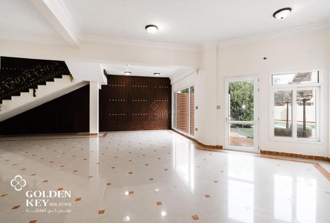 986971 - Property Image 2