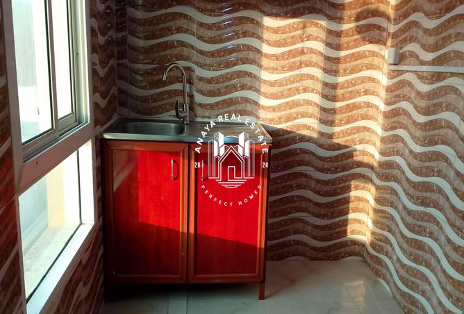 977832 - Property Image 3