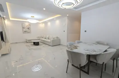 Apartment - 1 Bedroom - 2 Bathrooms for rent in Umm Ghuwailina 4 - Umm Ghuwailina - Doha
