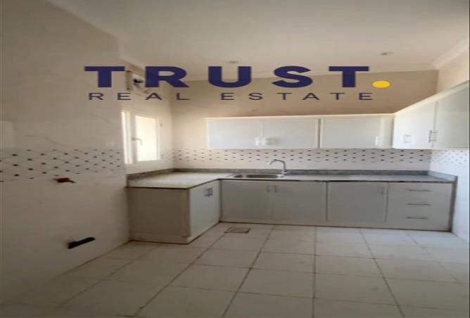 952538 - Property Image 2