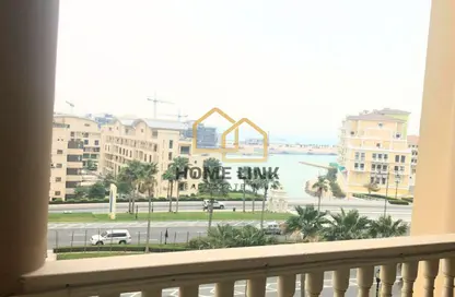 شقة - غرفة نوم - 2 حمامات للبيع في طريق بورتو الشرقي - بورتو أرابيا - جزيرة اللؤلؤة - الدوحة