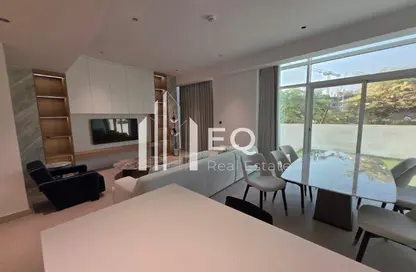 دوبلكس - 4 غرف نوم - 4 حمامات للبيع في جنوب فوكس هيلس - فوكس هيلز - الوسيل