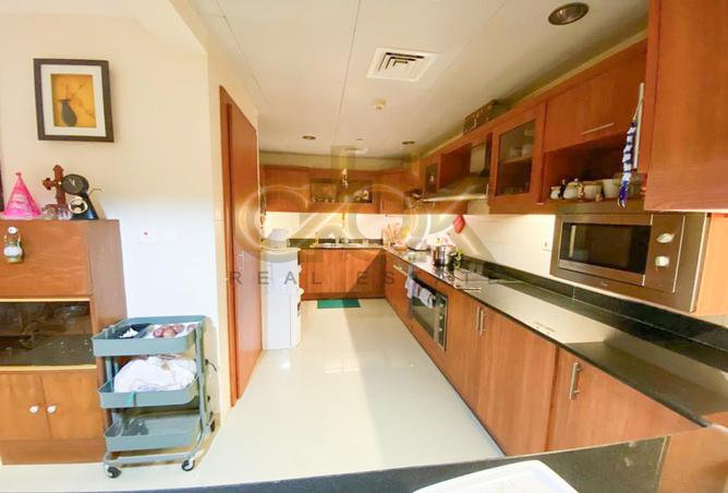 967478 - Property Image 3