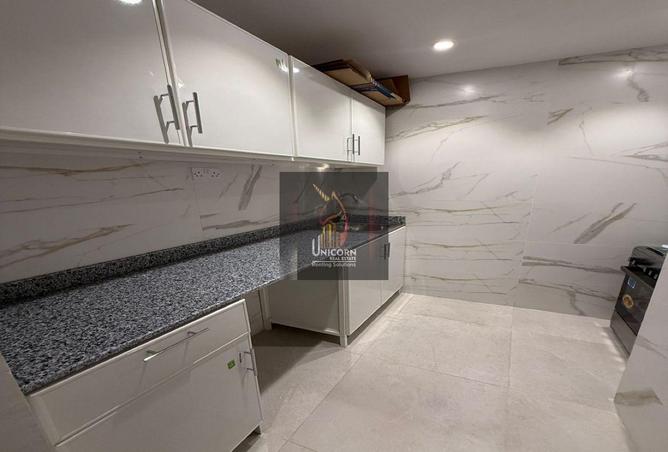 960560 - Property Image 3