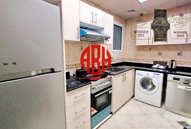 960259 - Property Image 2