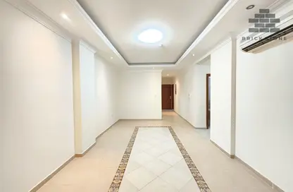 Apartment - 2 Bedrooms - 2 Bathrooms for rent in Al Sadd Road - Al Sadd - Doha