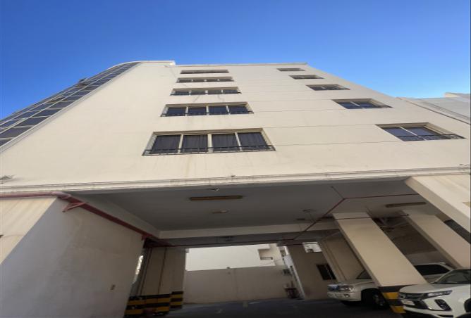 963040 - Property Main Image